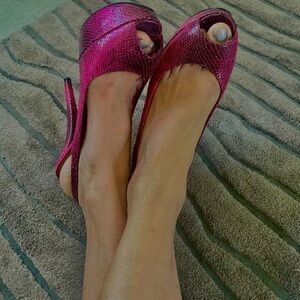 VINTAGE NWOT STUART WEITZMAN PINK VEVEY SNAKE PRINT LEATHER OPEN SIZE 9
